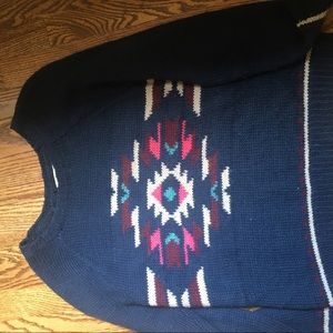 Cute hollister sweater!